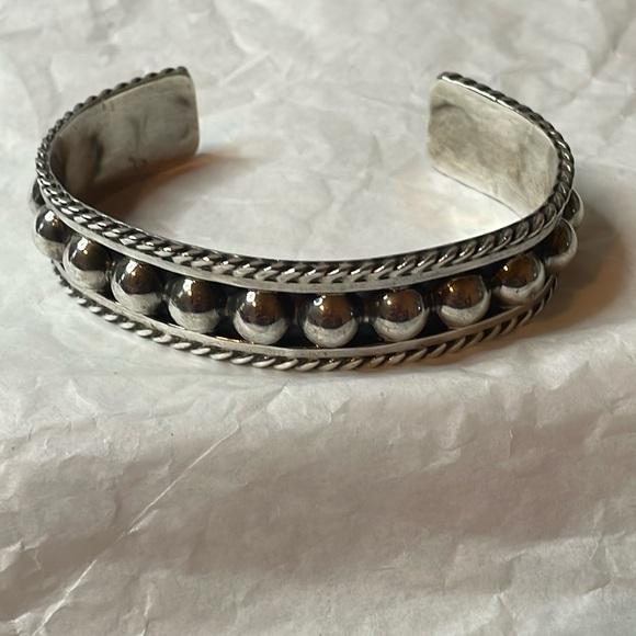 Sterling Silver Cuff Bracelet (.925 Mexico TR-24) - Picture 4 of 12